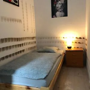 Nr 3 Apartment