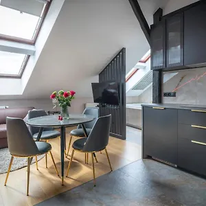 Długa 27 Apartament